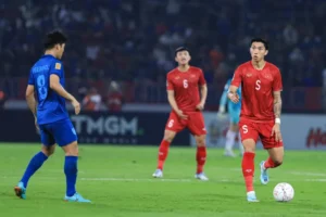 Nghệ Thuật Đá Thòng Trung Vệ Và Cách Chỉ Huy Hàng Phòng Ngự